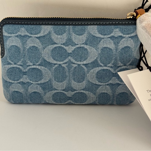 Coach Corner Zip Wristlet Signature Denim Embroidered Rainbow NWT - Picture 2 of 16